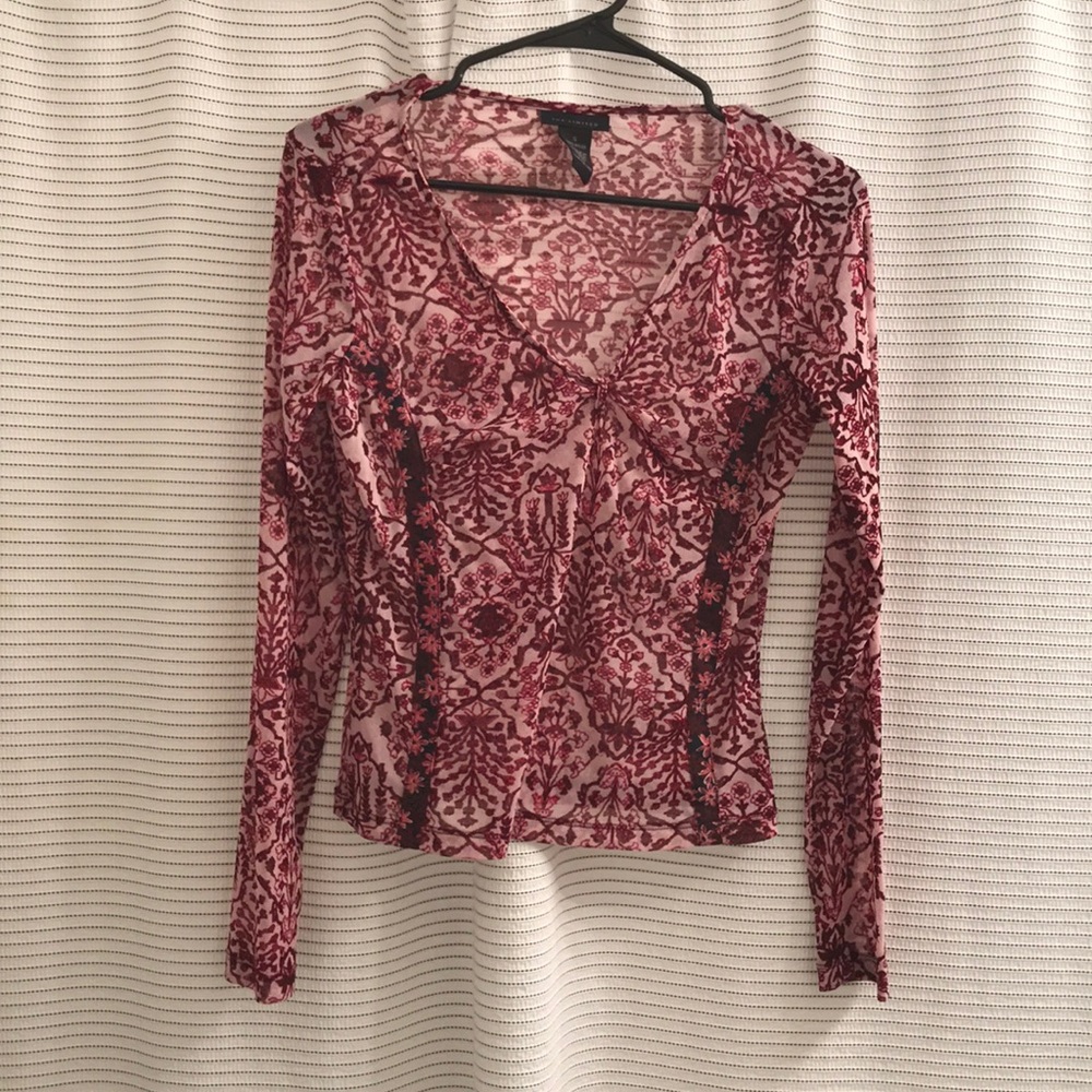 Black, burgundy, pink sheerishtop